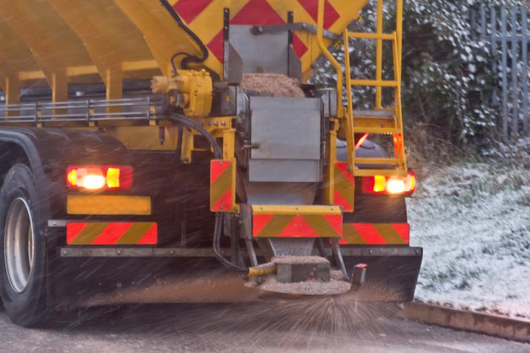 Gritter in action